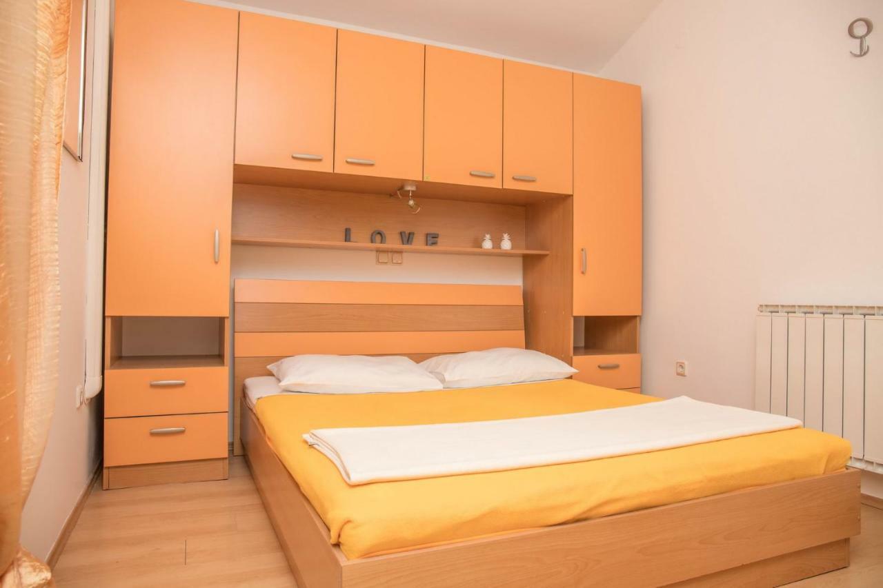 Apartments Zorica Dramalj Exteriör bild